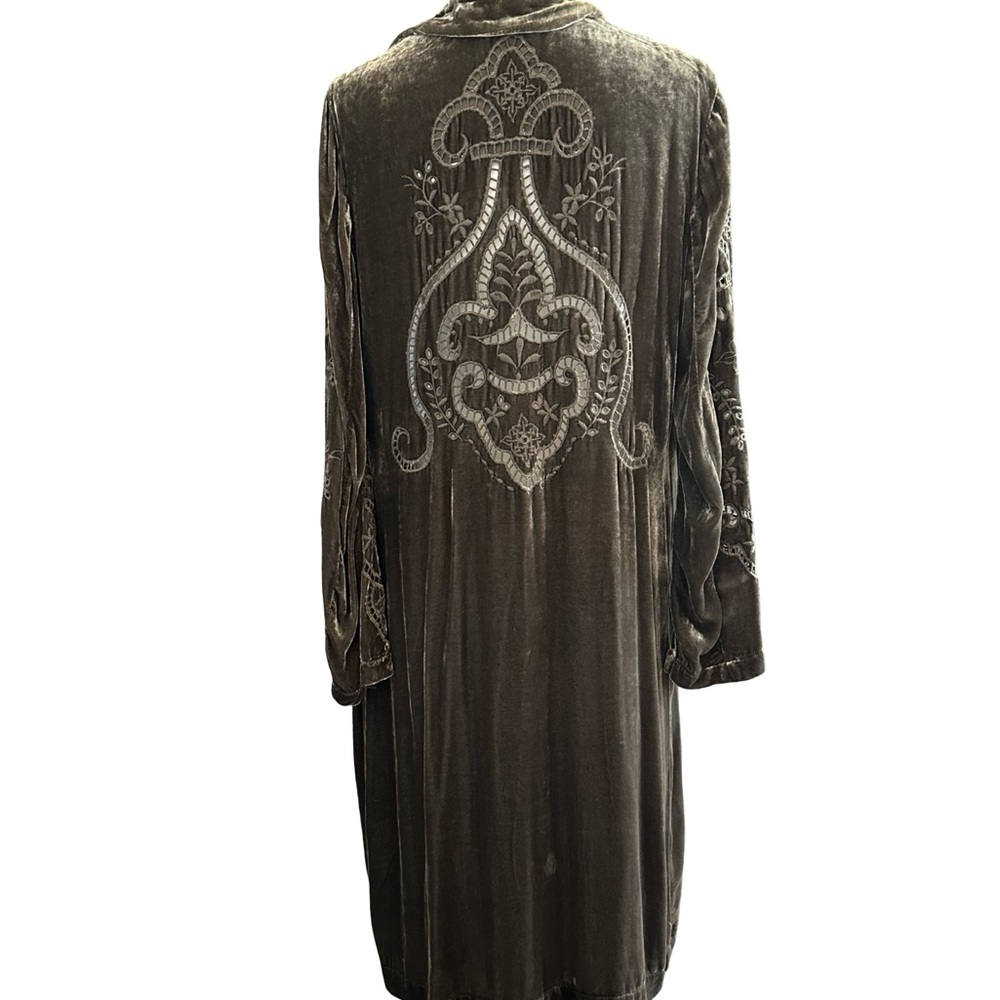 Johnny Was Love Duster Velvet Long Kimono Embroidered Gray M Whimsigoth READ - Picture 2 of 15